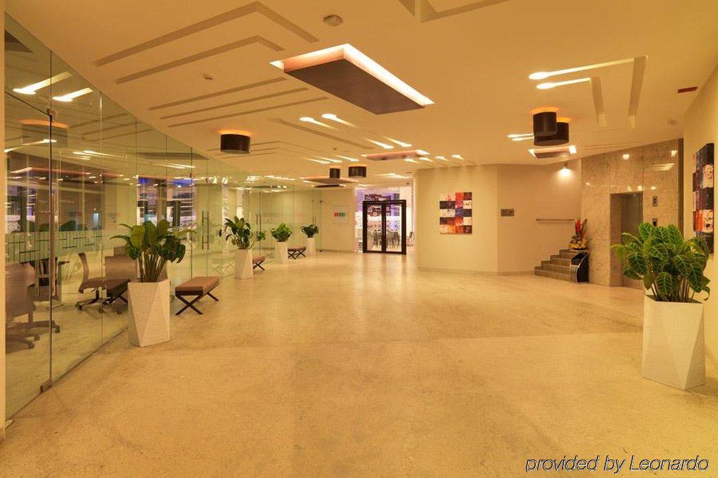24 科技酒店 班加罗尔 外观 照片